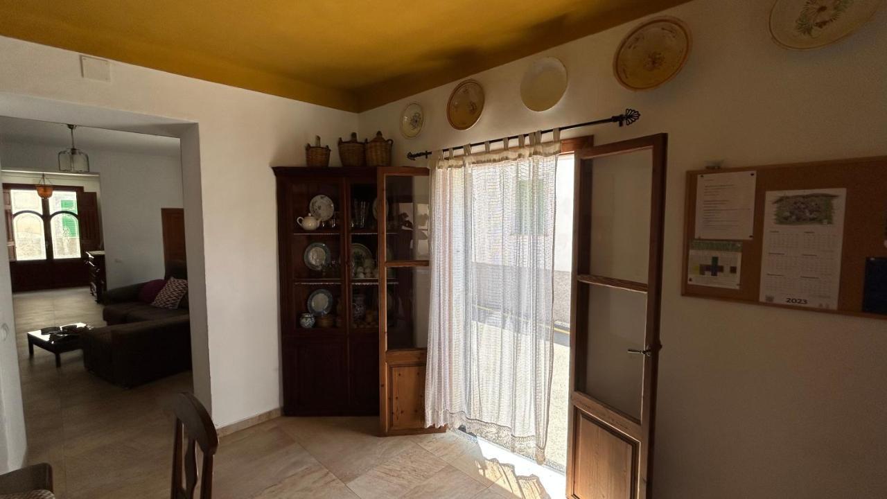Casa Padrina Burballa Мария-де-ла-Салуд Экстерьер фото